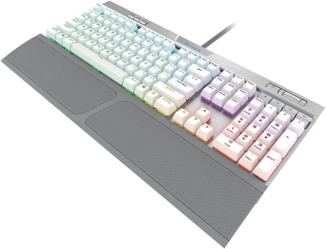 מקלדת גיימינג Corsair K70 RGB